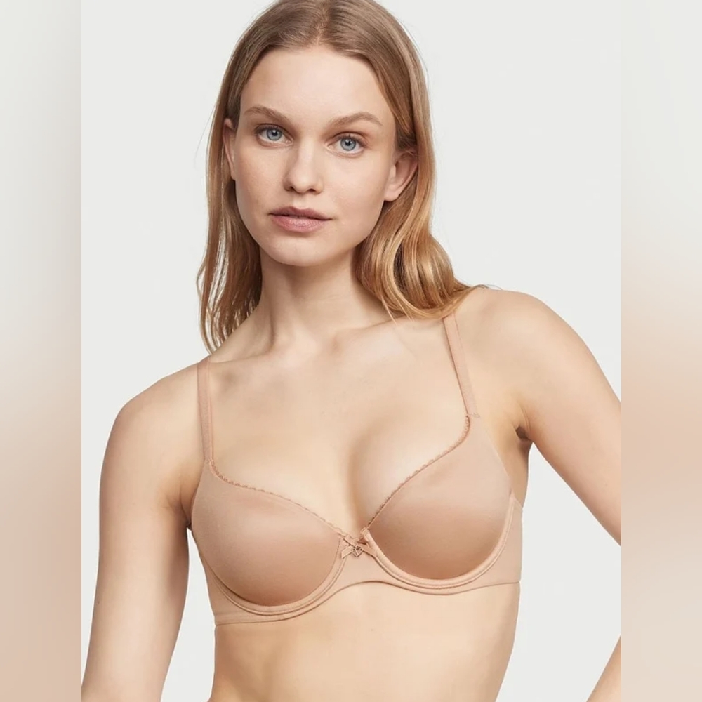 V.S Lightly Lined Demi Bra 34D